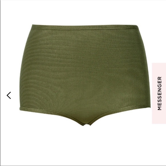 BRAND NEW‼️🥰 HOUSE OF CB 3 piece set Super Cute 😍 - Picture 2 of 7